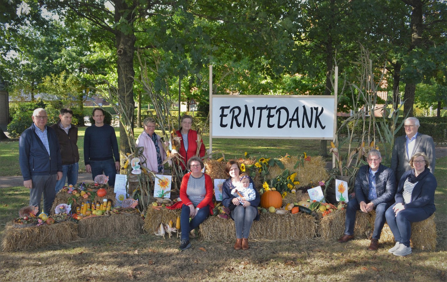 Gruppenbild des Gemeindeausschusses Altenoythe